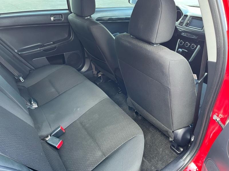 Mitsubishi Lancer ES 4D Sedan 2016