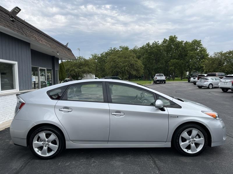 Toyota Prius 5dr HB Five (Natl) 2014