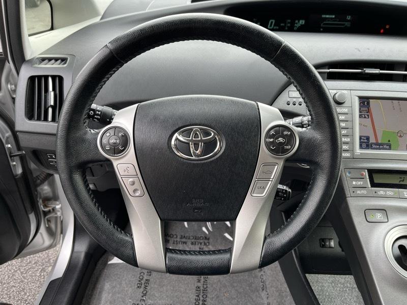 Toyota Prius 5dr HB Five (Natl) 2014