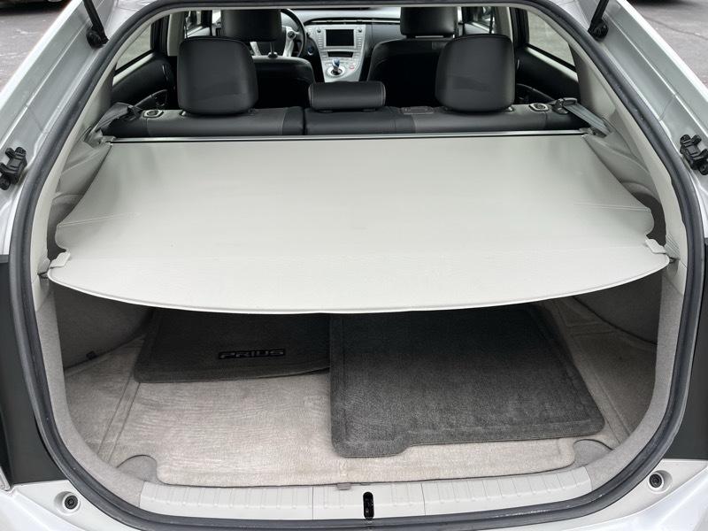 Toyota Prius 5dr HB Five (Natl) 2014