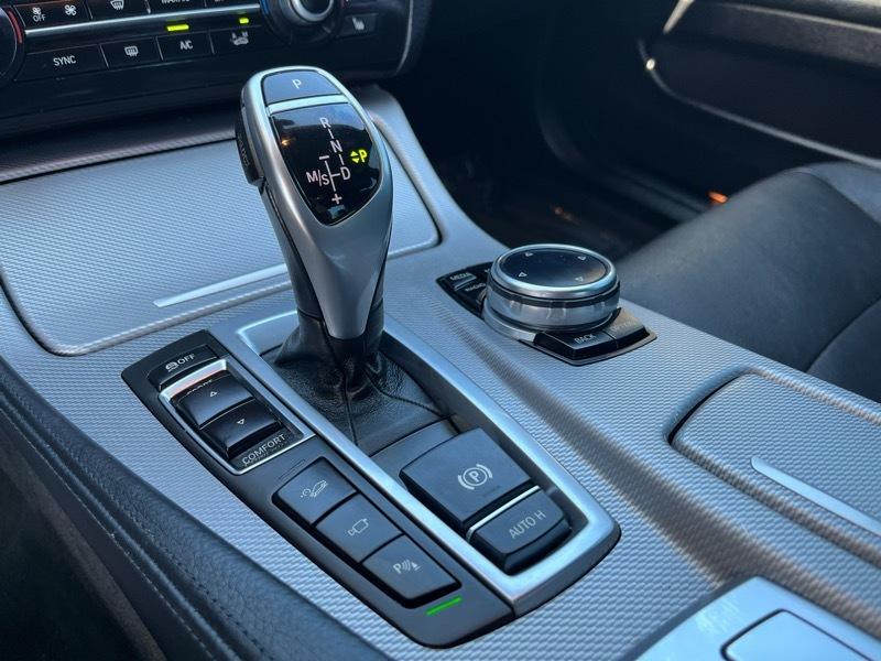 BMW 5-Series 535i xDrive 2014