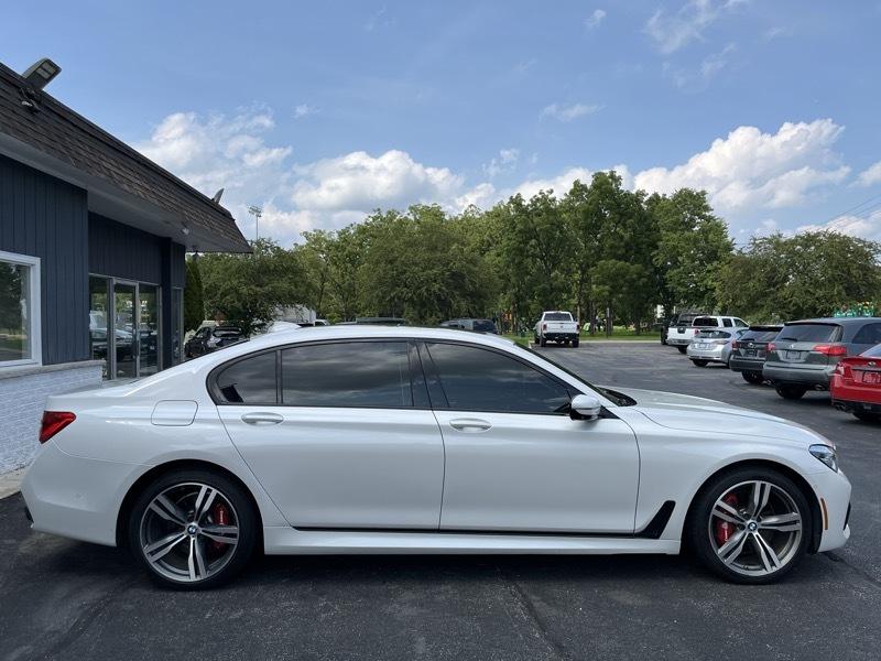 BMW 7-Series 750i xDrive 2016