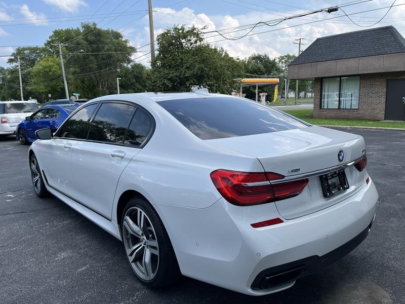 BMW 7-Series 750i xDrive 2016