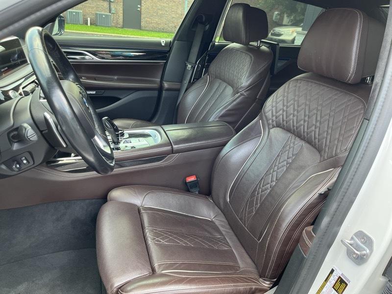 BMW 7-Series 750i xDrive 2016
