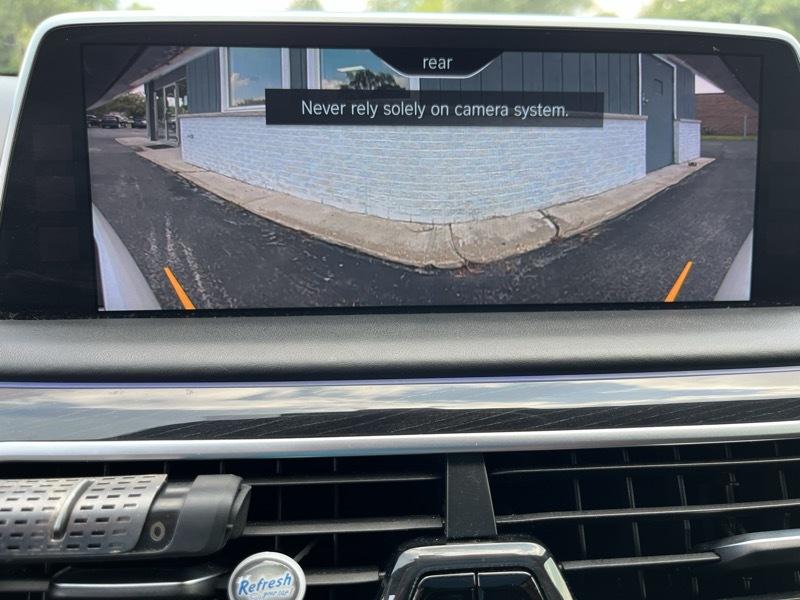 BMW 7-Series 750i xDrive 2016