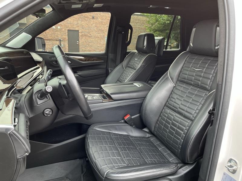 Cadillac Escalade Sport Platinum AWD 2023