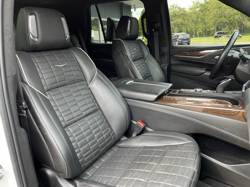 Cadillac Escalade Sport Platinum AWD 2023