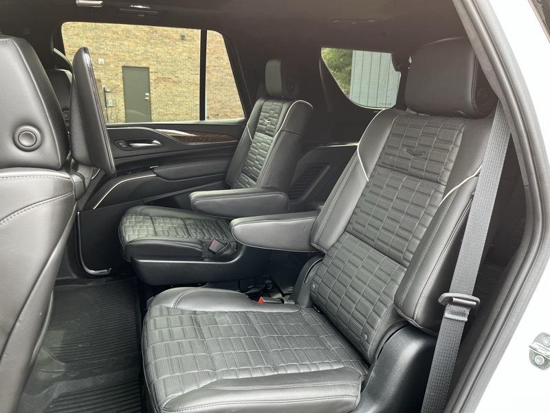 Cadillac Escalade Sport Platinum AWD 2023