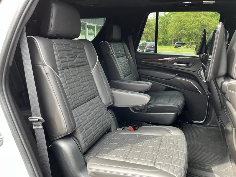 Cadillac Escalade Sport Platinum AWD 2023