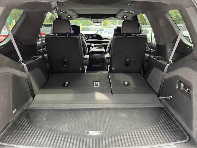 Cadillac Escalade Sport Platinum AWD 2023