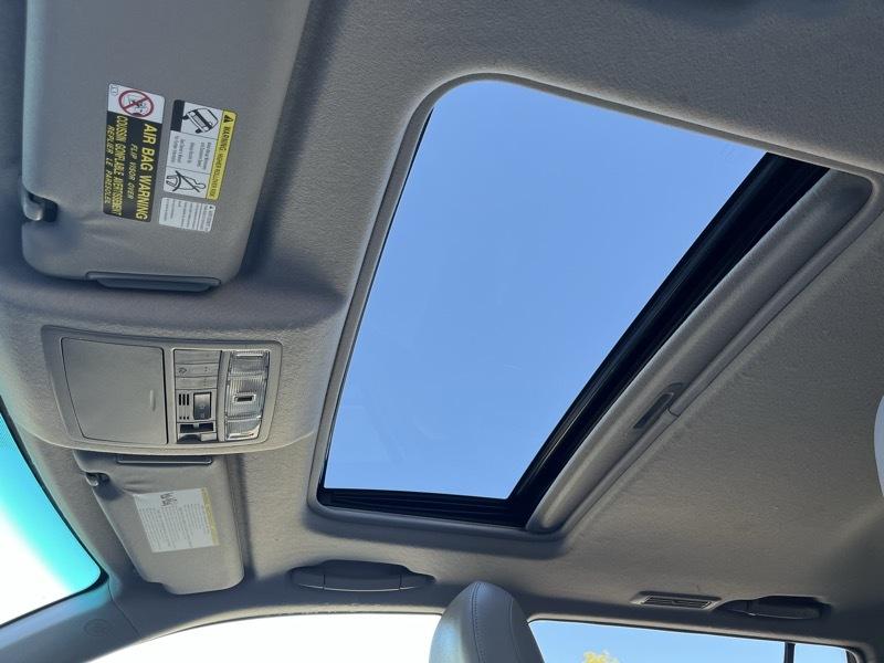 Toyota Highlander Hybrid Limited 4WD 2010