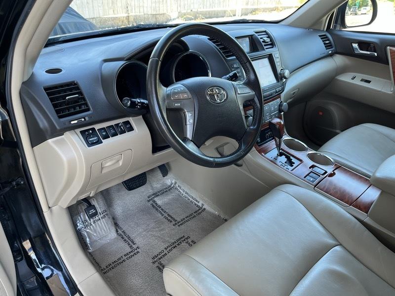 Toyota Highlander Limited 4WD 2009