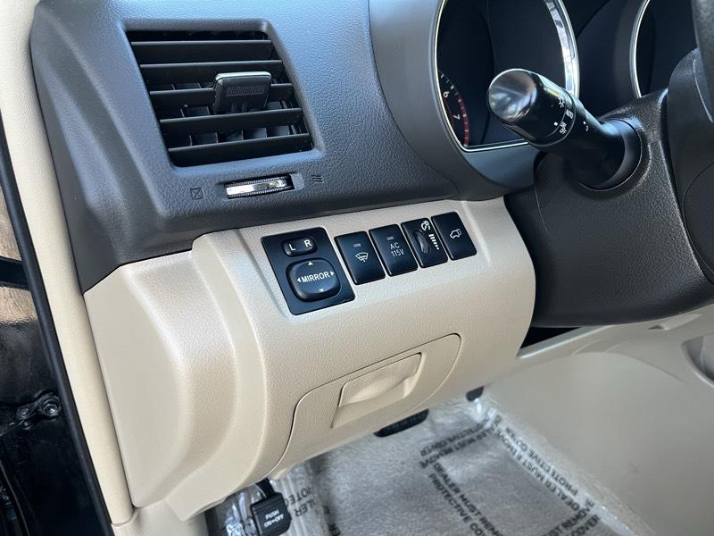Toyota Highlander Limited 4WD 2009