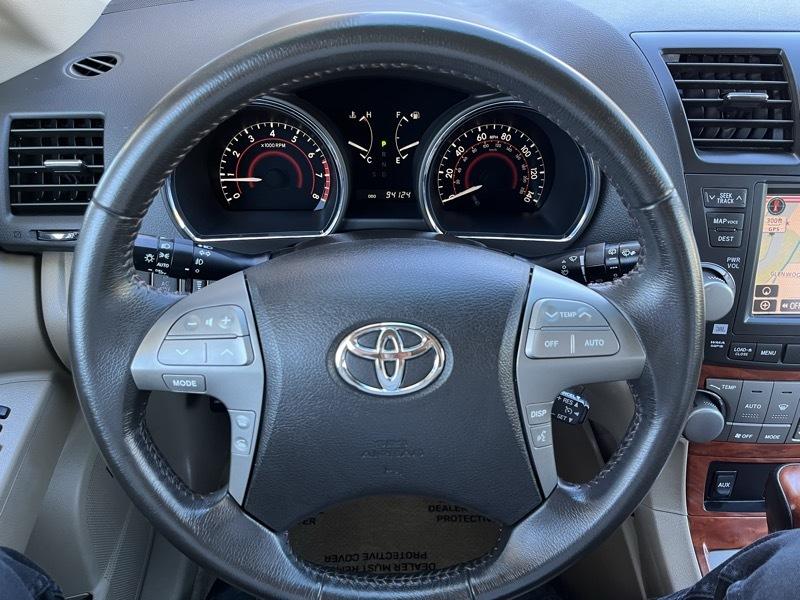 Toyota Highlander Limited 4WD 2009