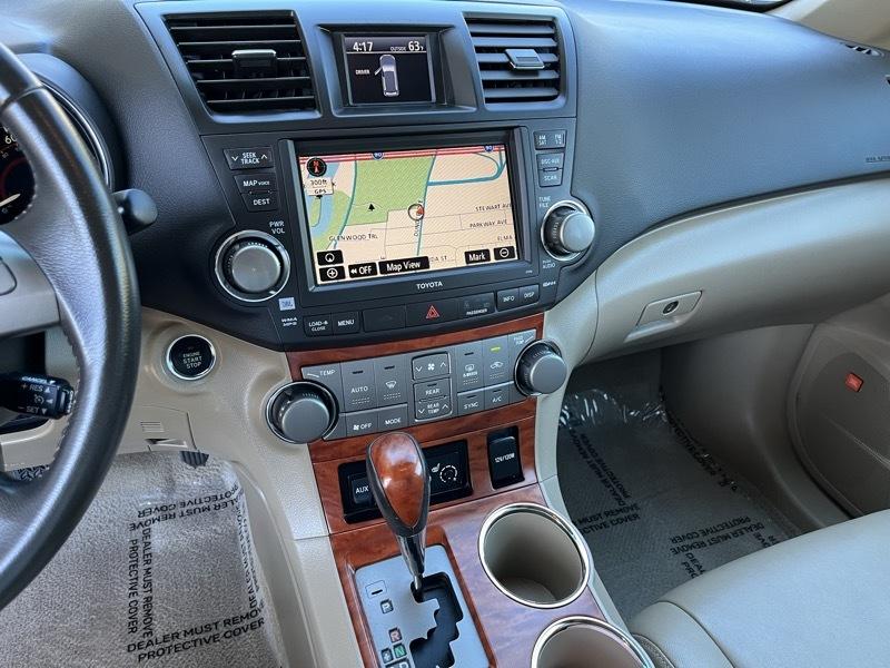 Toyota Highlander Limited 4WD 2009