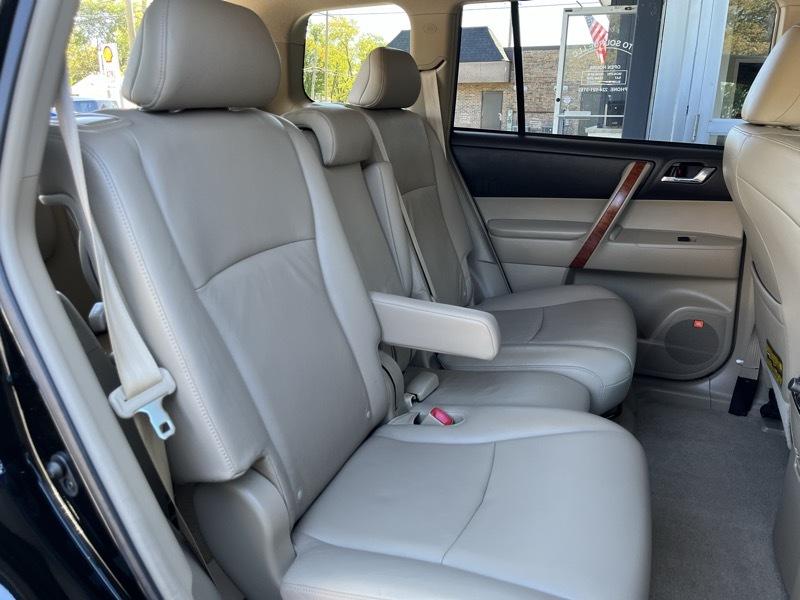 Toyota Highlander Limited 4WD 2009