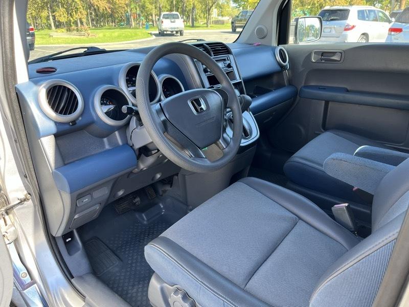 Honda Element LX 2WD AT 2006
