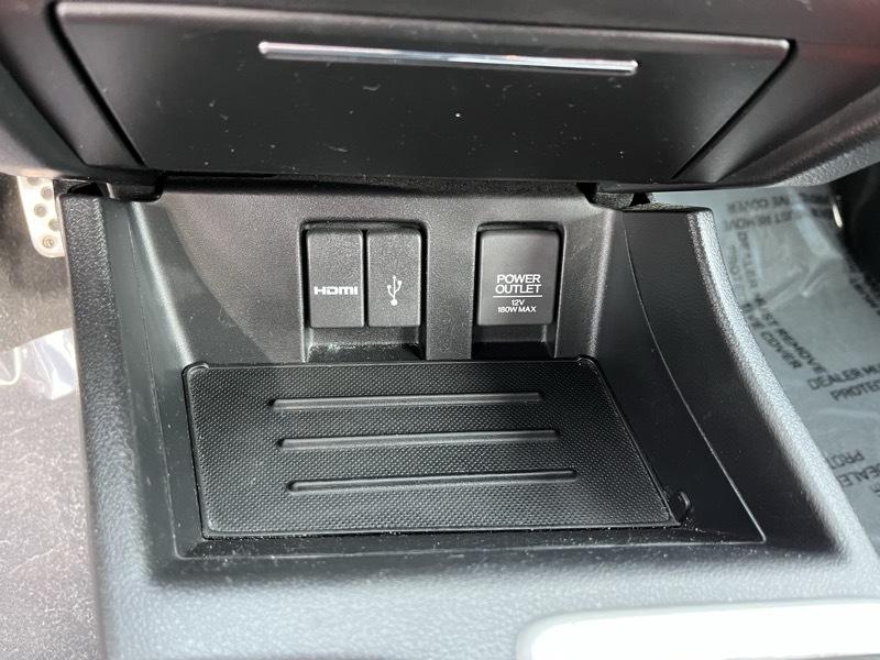 Honda Civic Si Coupe 6-Speed MT 2015