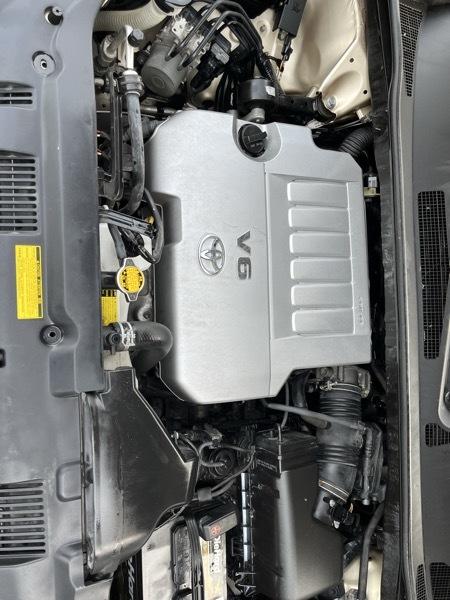 Toyota Highlander Base 4WD 2013