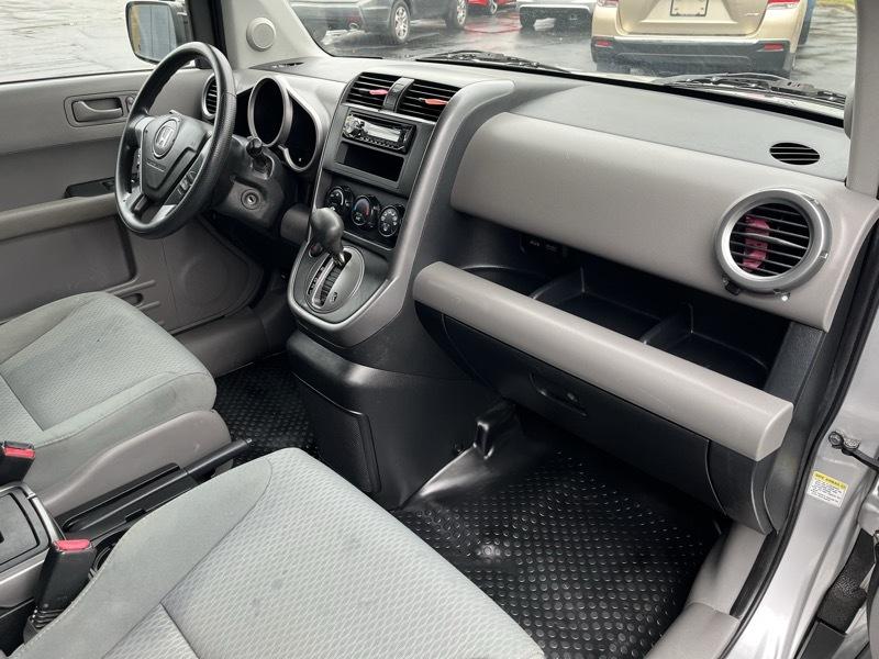 Honda Element EX 4WD AT 2010