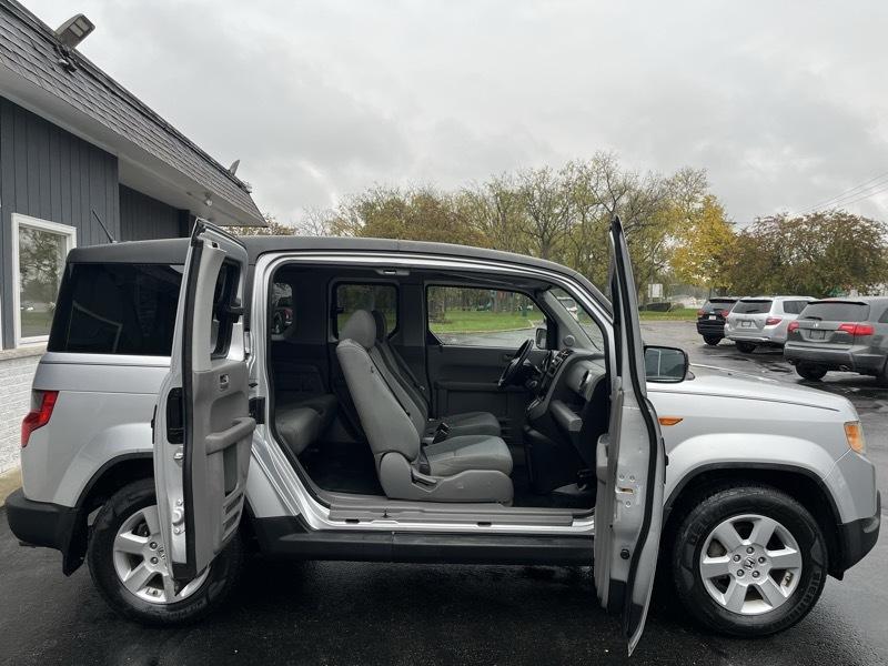 Honda Element EX 4WD AT 2010