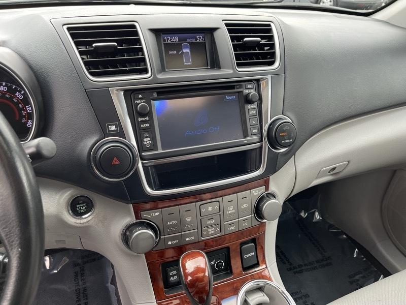 Toyota Highlander Limited 4WD 2013