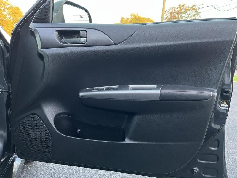 Subaru Impreza WRX 5-Door 2012