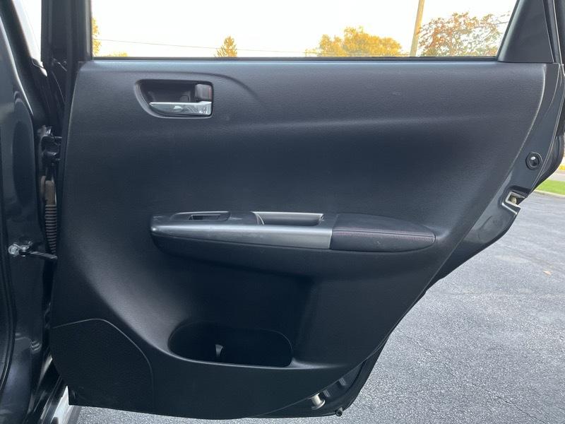 Subaru Impreza WRX 5-Door 2012