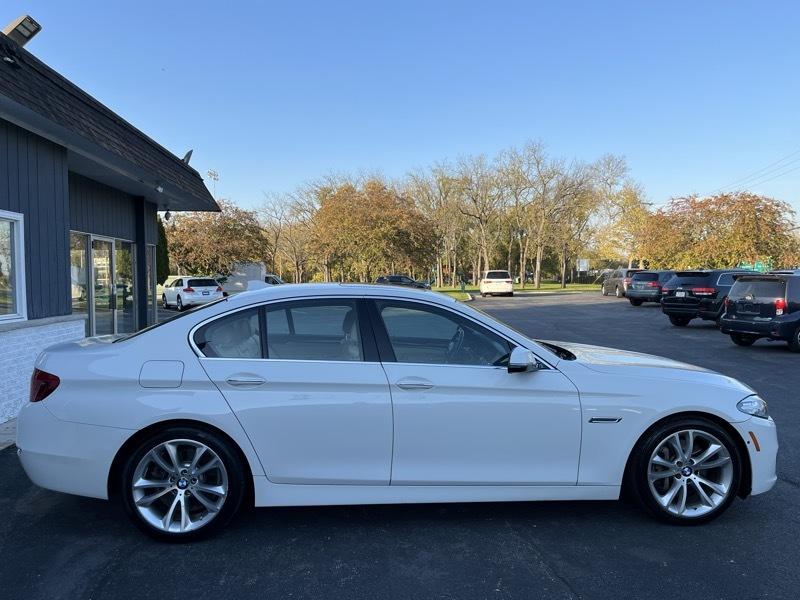 BMW 5-Series 535i xDrive 2015