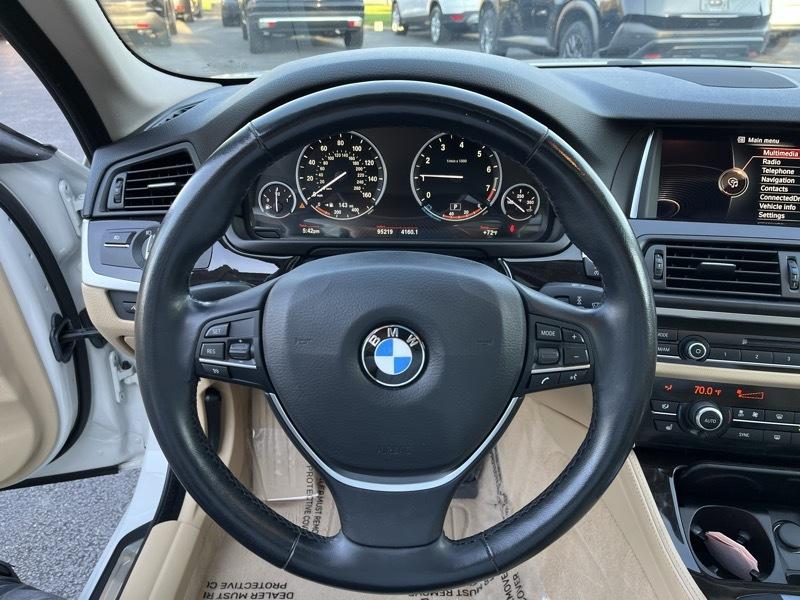 BMW 5-Series 535i xDrive 2015