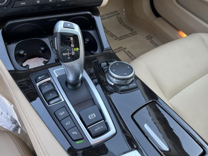 BMW 5-Series 535i xDrive 2015
