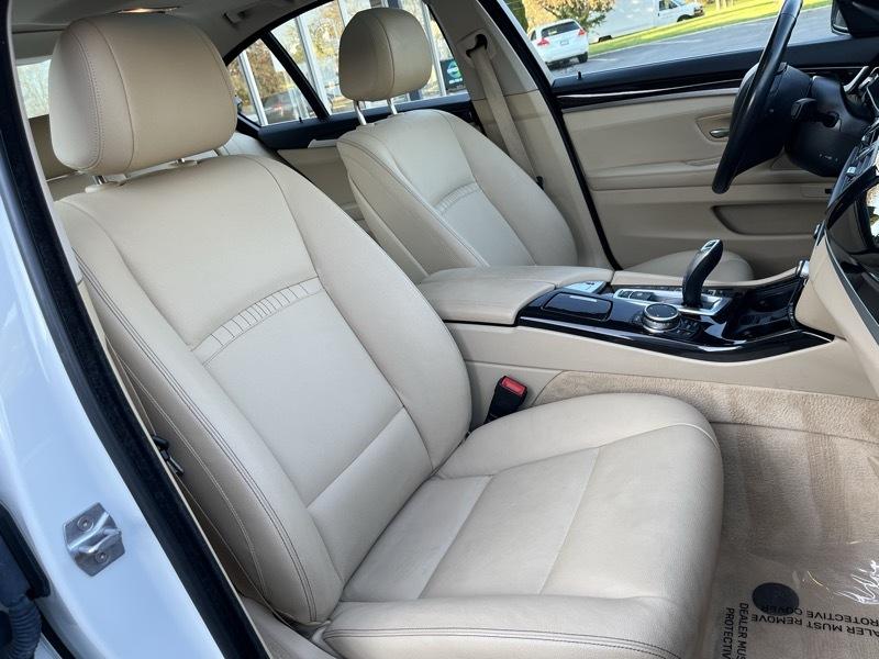 BMW 5-Series 535i xDrive 2015