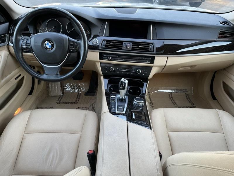 BMW 5-Series 535i xDrive 2015