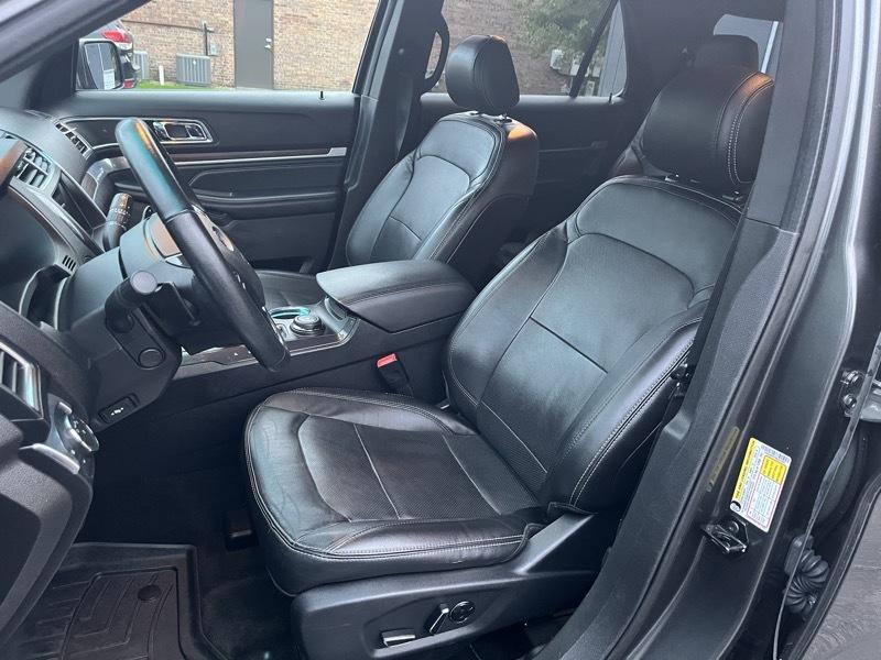 Ford Explorer Limited 4WD 2017