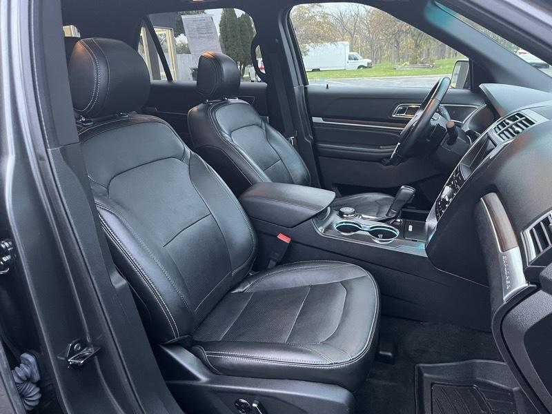 Ford Explorer Limited 4WD 2017