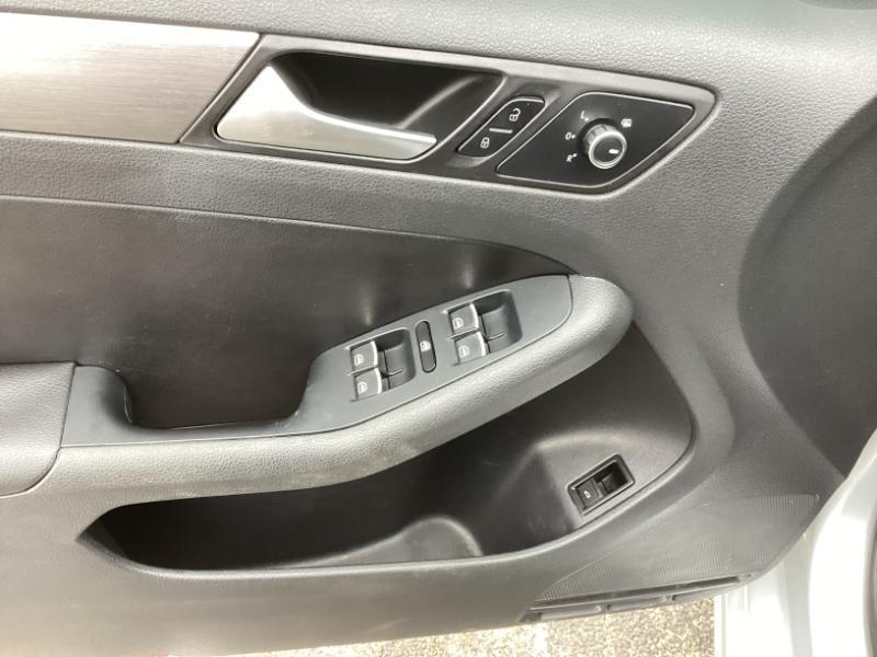 Volkswagen Jetta SEL 2013