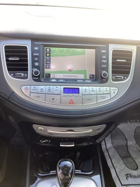 Hyundai Genesis 3.8L 2013