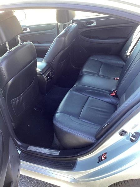 Hyundai Genesis 3.8L 2013