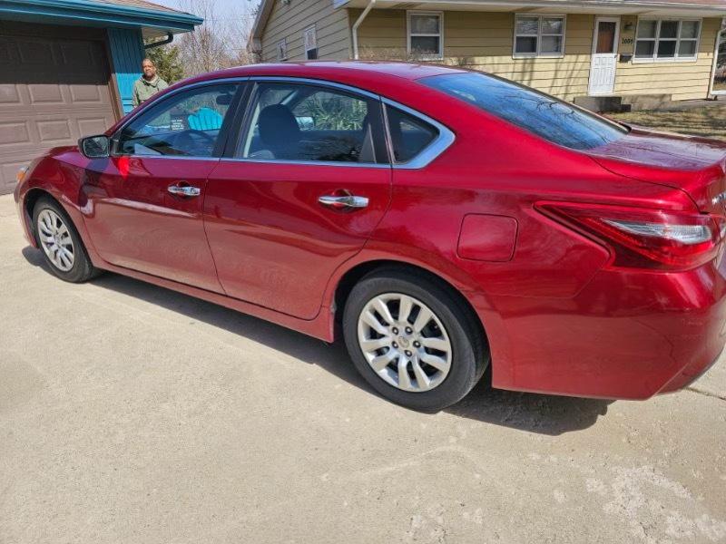 Nissan Altima 2.5 SV 2018