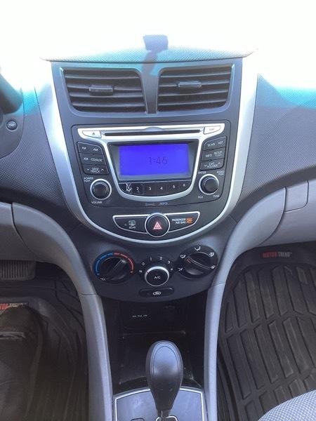 Hyundai Accent GLS 4-Door 2013