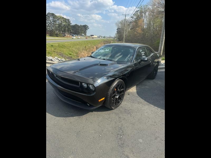 2012 Dodge Challenger SXT