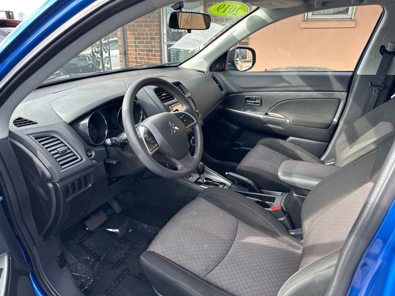 Mitsubishi Outlander Sport 2.0 ES 4WD CVT 2019