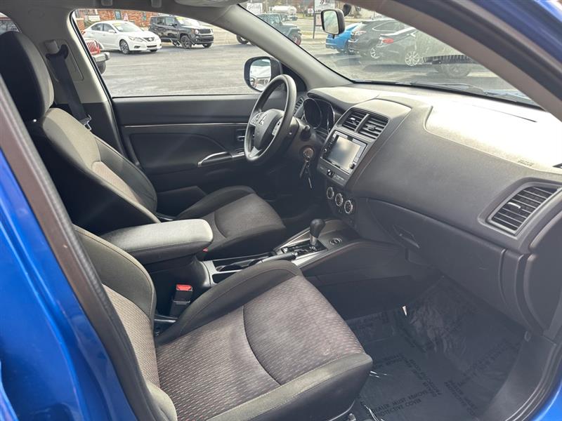 Mitsubishi Outlander Sport 2.0 ES 4WD CVT 2019