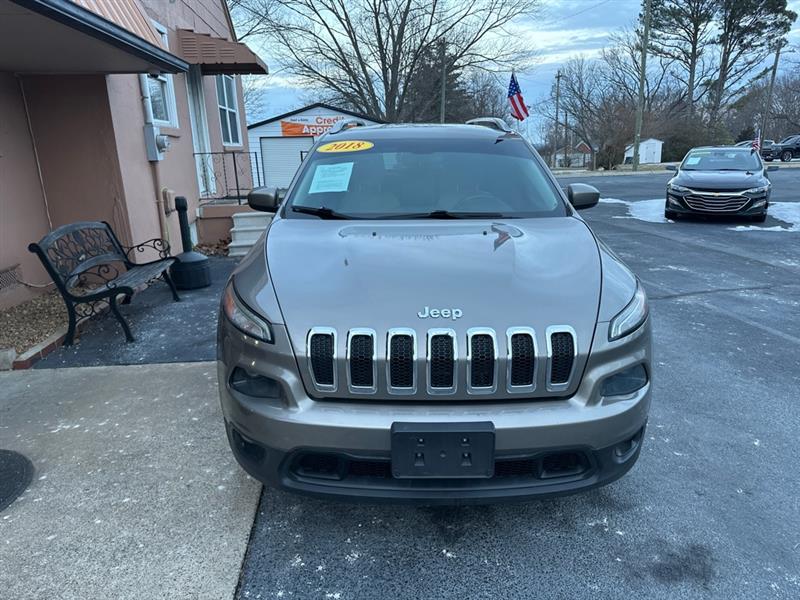 Jeep Cherokee Latitude FWD 2018