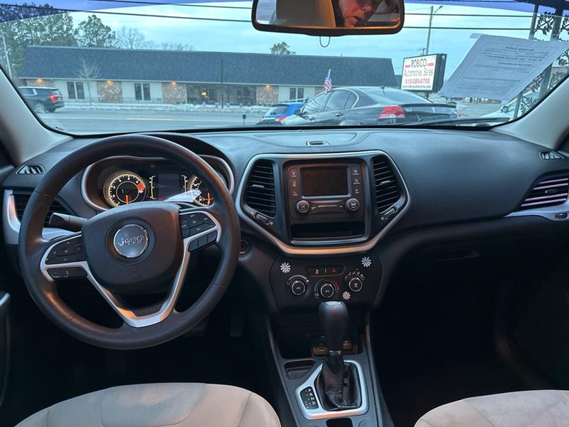 Jeep Cherokee Latitude FWD 2018