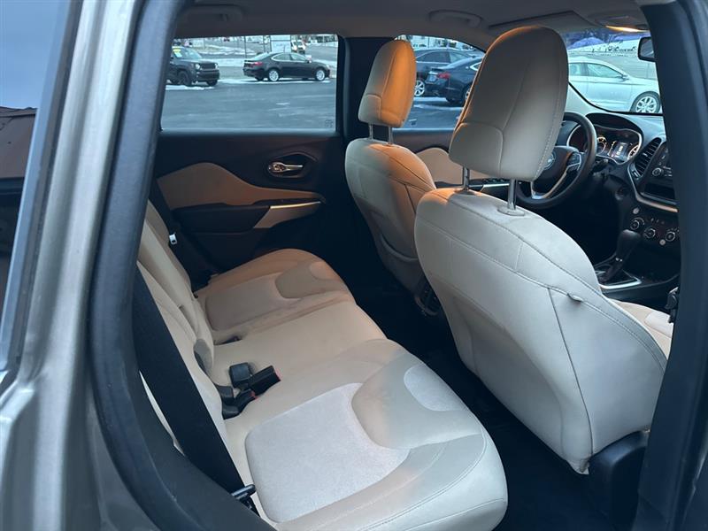 Jeep Cherokee Latitude FWD 2018