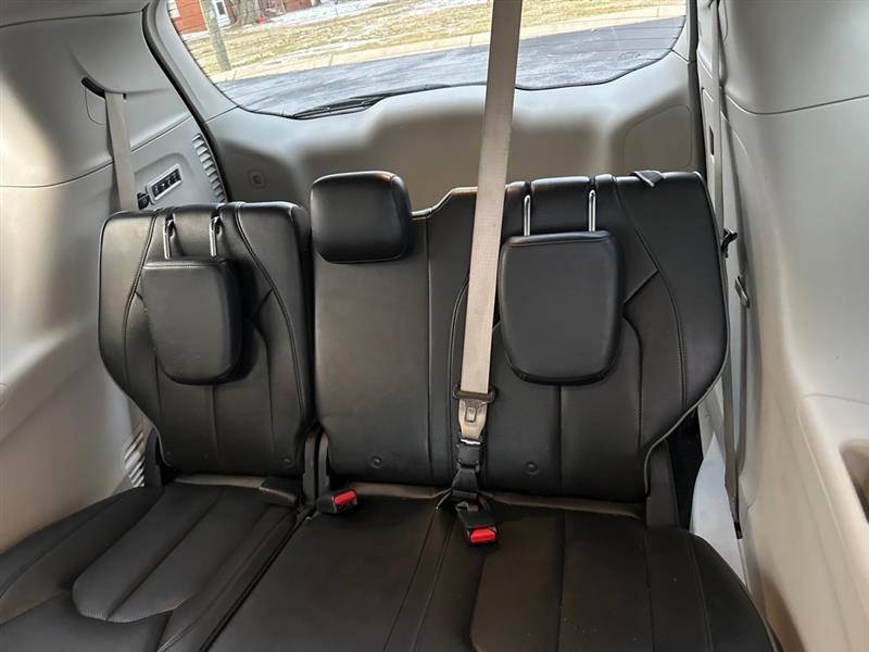 Chrysler Pacifica Limited 2018