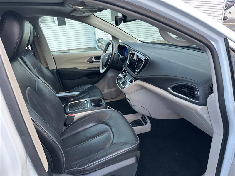 Chrysler Pacifica Limited 2018