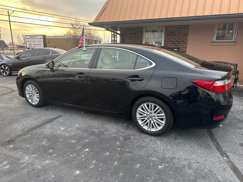 Lexus ES 350 Sedan 2014