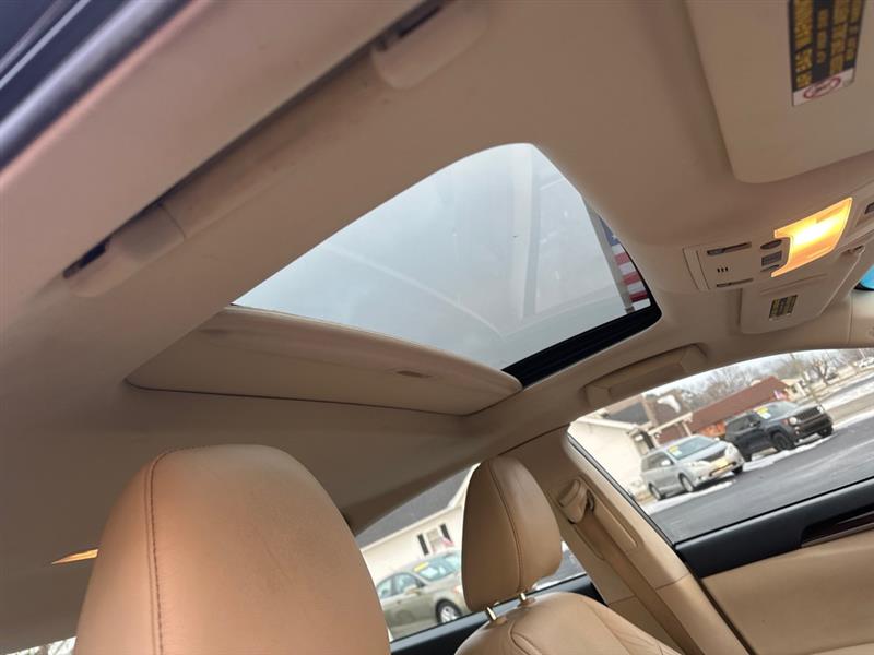 Lexus ES 350 Sedan 2014